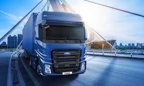 It was unveiled during the iaa 2018 in hannover, germany.it was also chosen to be the international truck of the year 2019. F Max Scoops Ford S First International Truck Of The Year Award In 36 Years