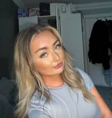 Demi harrison🤍 (@demiharrison.x) • Instagram photos and videos