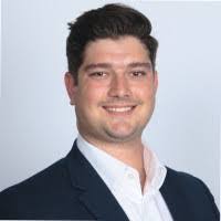 Seth Shields's Instagram, Twitter & Facebook