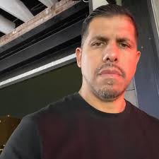 I am in nyc… I tried to get Joes pizza in times square last night but the  line was soooo long I didn't do it. I am planning my food for the