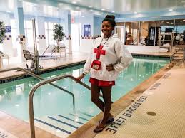 Love That Hotel Pools In Staten Island Are Required To Have A Lifeguard On Hand Nyc Hotels Nyc Staten Island