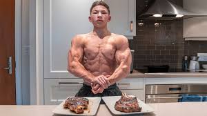 Here is tristyn lee's diet: Tristyn Lee Wiki Biography Age Family Career Facts More