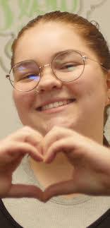 Tammy Otto's Instagram, Twitter & Facebook