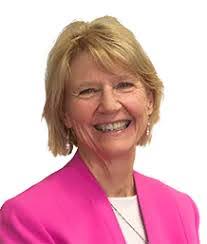 Sarah Briscoe's Instagram, Twitter & Facebook