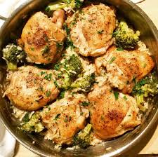 Chicken Thighs With Creamy Mushroom And Broccoli Rice Chicken Thights Recipes Chicken Thigh Broccoli Recipe Pan Chicken Thighs