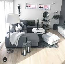 Perfect Shape For Our Small Living Room Wohnung Wohnzimmer Wohnzimmer Ideen Wohnung Wohnungsideen Wohnzimmer