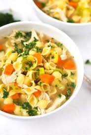 Schnelle Huhnersuppe 30 Minuten Und Super Lecker Kochkarussell Rezept Rezepte Huhnersuppe Rezept Schnelle Huhnersuppe