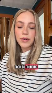 Have to shout out Steph Lofreddo @stephlofreddo who was the CEO and  inventor and Sarah Holcombe @holcombay who was our other genius cofounder  🙏💖 #femalefounders #inventions #startups