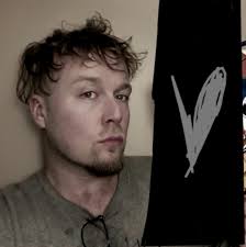 I just started learning about the philosophy of Arthur Schopenhauer. Does  anyone else see it as comparable with Lovecraft's ideas of cosmic horror  and indifference? I see it at least as an