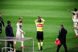 El mediocampista luan (54') puso en ventaja al equipo del. Sao Paulo Sofre Com Var E Empata Com O Palmeiras No Brasileiro Esportes R7 Futebol