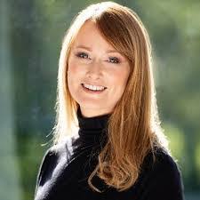 Danielle Hegarty's Instagram, Twitter & Facebook