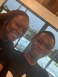 Vicki Crooks's Instagram, Twitter & Facebook