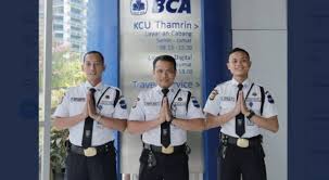 Scopri ricette, idee per la casa, consigli di stile e altre idee da provare. 4 Gaji Satpam Bank Bri Mandiri Bca Dan Bni Terbaru Tip Kerja