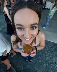 𝚃𝚠𝚎𝚗𝚝𝚢 𝚘𝚗𝚎! 🥂🥹💍🤍