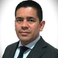 100+ perfiles de «Michael Pierre»