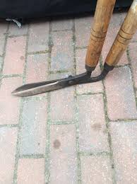 See more ideas about garden edging, front yard landscaping, landscape edging. How To Use Lawn Edging Shears