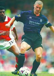 Der fußballspieler roy keane war in der saison 2000/2001 bei manchester united unter vertrag und wird dort im mittelfeld eingesetzt. Manchester United Miniposter De Roy Keane 200 Buy Old Football Posters At Todocoleccion 32717308