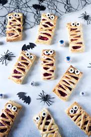 What are some good vegetarian desserts? 20 Vegan Halloween Recipes One Bite Vegan