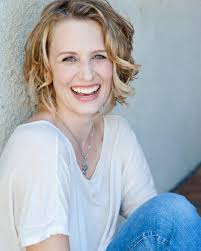 So we have Mary Winchester as "Hot Girl" and Mrs Tran as Julie from friends.