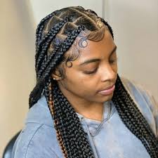 Estilo... . . . . . . . #trenzas #trenzasafricanasquito #trenzasafricanas  #trenzasboxeadoras #trenzastyle #trenzaspegadas #trenzasparaniñas  #trenzashombres #trenzasdemoda #trenzasafricanasdomicilio #trenzasbonitas  #quito #quitoecuador #quitoecuador ...