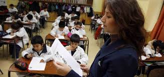 En este caso quien quiera asistir a la presencial del online y hacerlo in situ alguna semana puede asistir siempre que lo comunique previamente a lola, y esa clase sustituirá a la presencial de la semana. Alcaldes Mantienen Negativa Ante Llamado A Clases Presenciales