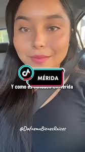 Mujer Va Y Ven Merida Manejando