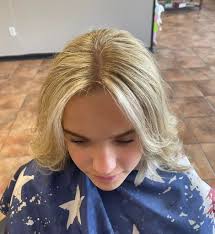 TaDa's Salon and Spa added a new...