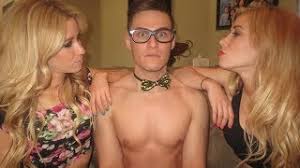 Horse racing · 9 years ago. 2 Girls 1 Guy Youtube