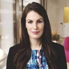 Nanette Kenyon's Instagram, Twitter & Facebook