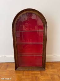 Vitrine murale - Ameublement