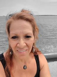 Am just wondering if anyone in Dorchester knows Rachel Fellows. Been trying  to contact her 😊