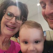 Dawn Ahern's Instagram, Twitter & Facebook