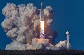 Wallpapers spaceship wallpapers spaceman wallpapers and we always share spacex launch wallpapers with our visitors. Spacex Launch Pictures Download Free Images On Unsplash