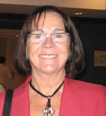 Rosa Conde: "Tenemos que conseguir un lenguaje más igualitario pero sin  destrozar nuestro idioma"