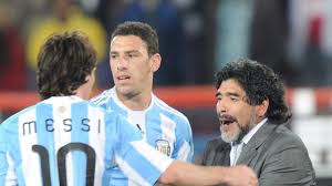 Los distintos clasificatorios continentales dan paso a una fase final. Sudafrica 2010 A 10 Anos Del Debut Mundialista De Diego Maradona Como Dt De La Seleccion Via Pais