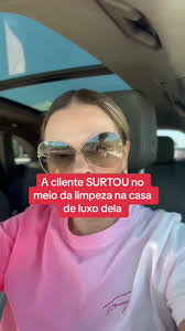 Cliente Surta Durante Limpeza em Casa de Luxo