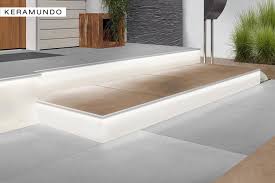 Besondere Fliesen Aus Feinsteinzeug Terrassenfliesen Fliesen Design Moderne Fliesen