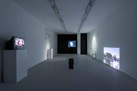 Image result for tbn:F7HKJEZ28fhrGM::www.artthrob.co.za/06jan/images/borland02a.jpg