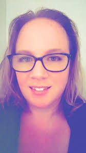 Hi everyone! ☀️ My name is Jhenifer, I'm 29 years old and I live in Brazil  with my two dogs, Tommy and Ozzy. 🐶🐶 I was diagnosed with level 1 autism  (formerly