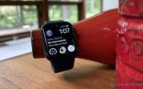 Apple launched the apple watch series 6 at its september time flies event in 2020. Apple Watch Series 6 Review Six Months Of Pandemic Intervention Slashgear