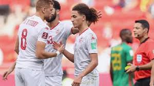يلقب منتخب تونس باسم نسور قرطاج، ألوان الفريق حمراء وبيضاء مماثلة لألوان علم تونس، ورمزه العقاب الرخماء. Ù†Ù‡Ø§Ø¦ÙŠ ÙƒØ§Ø³ Ø§Ù„Ø¹Ø±Ø¨ Ø§Ù„ØªØ´ÙƒÙŠÙ„Ø© Ø§Ù„Ù…Ø­ØªÙ…Ù„Ø© Ù„Ù„Ù…Ù†ØªØ®Ø¨ Ø§Ù„ØªÙˆÙ†Ø³ÙŠ Ø¶Ø¯ Ø§Ù„Ø¬Ø²Ø§Ø¦Ø± Ø¬Ø±ÙŠØ¯Ø© Ø§Ù„Ø´Ø±ÙˆÙ‚ Ø§Ù„ØªÙˆÙ†Ø³ÙŠØ©
