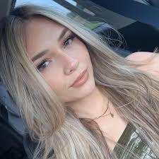 Paint color ideas for small bathroom with honed marble