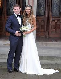 Gordon D Arcy And Aoife Cogan The Wedding Of Model Aoife Cogan And Rugby Star Gordon D Arcy Held At St Macartan Vestidos De Novia Boda Boho Novios