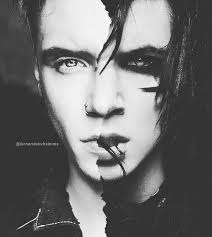 Jade.Wilde (@jayden_oxenham)