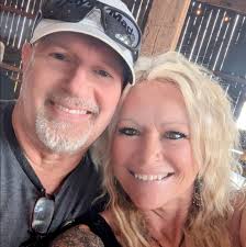 What craft and painting classes are available for adults in the Greer/TR  area?