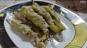 Cara buat solok lada original resepi kelantan music credit solok lada sangat terkenal di negeri kelantan dan pantai timur.sangat sedap dimakan bersama nasi kerabu atau sebagai lauk. Resepi Cili Lada Solok Kelantan Mudah Dan Sedap Youtube