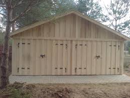 Wanddicke 16cm Innen Leer Individuelle Isolierung Moglich Im Rohzustand Mit Ziegelblech Bedeckt Torhohe 195 Cm Zwei F Holzgarage Fertiggaragen Satteldach