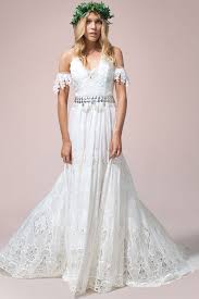 Vous êtes à la recherche d'un costume de mariage original, chic, élégant ou d'un costume sobre ? Robe De Mariee Originale 45 Robes De Mariee Originales