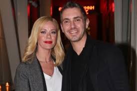 Η ζέτα μακρυπούλια και ο μιχάλης χατζηγιάννης τράβηξαν χωριστούς δρόμους μετά από δώδεκα χρόνια! Xpofhverqh31ym