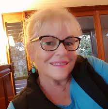 Sally Henderson's Instagram, Twitter & Facebook